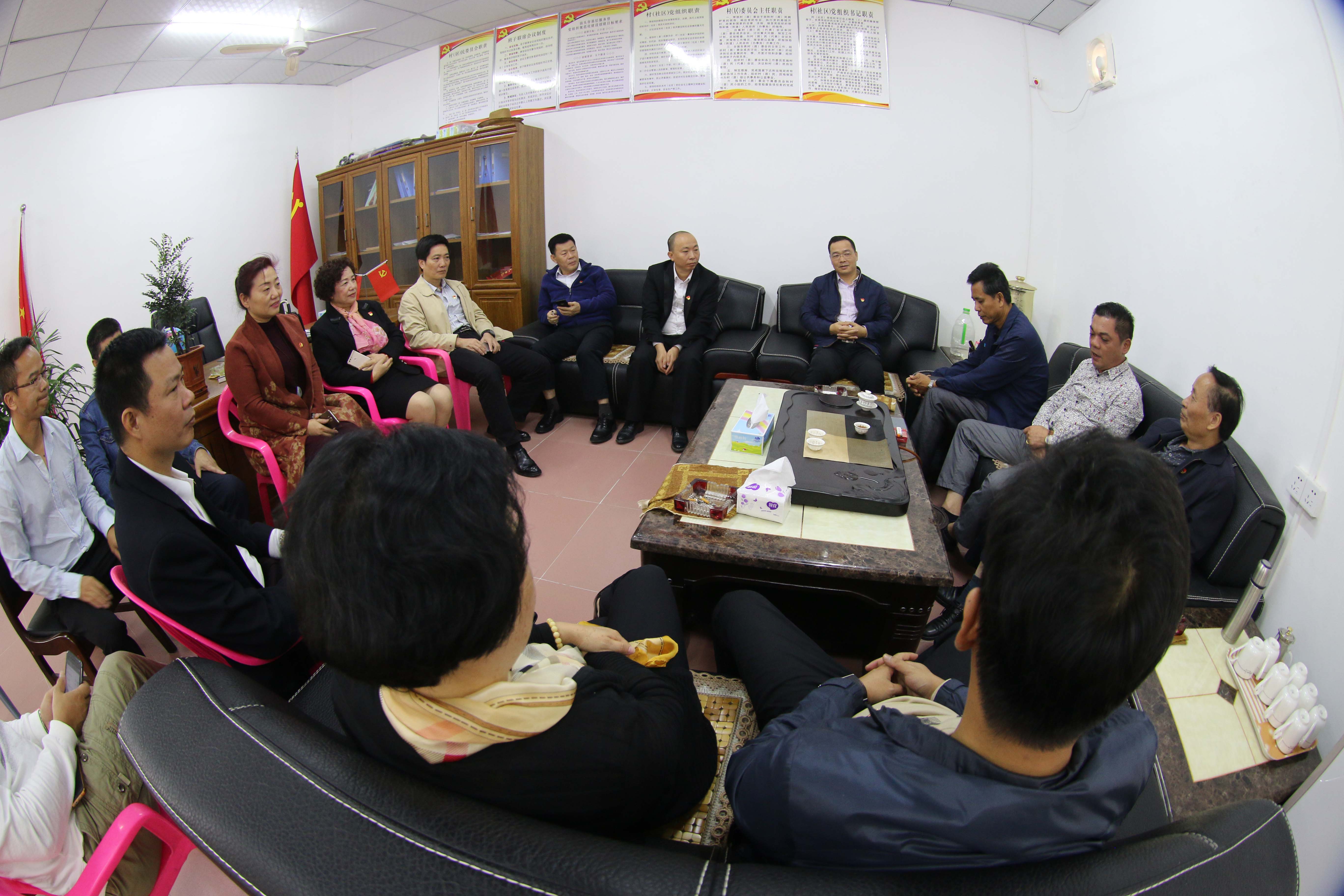 ��ͷ�������֯��ί��֯�߽�ũ������ʮ�Ŵ�չ��׼����